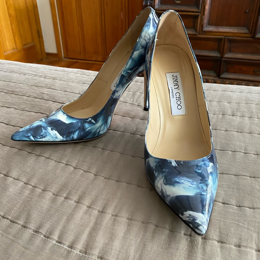 JIMMY CHOO beautiful shoes - Picture 2 of 7